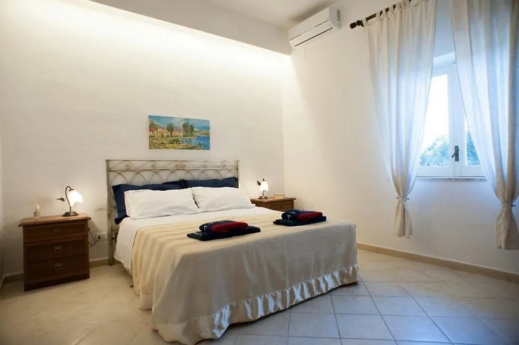 Capozafferano Villa Santa Flavia Nyaraló