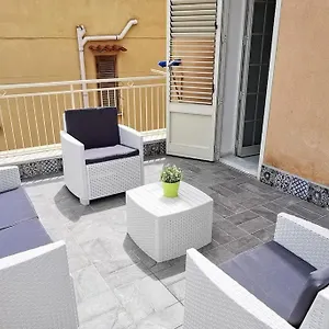Appartamento Casa Valentina A 100 M Dal Mare, Santa Flavia