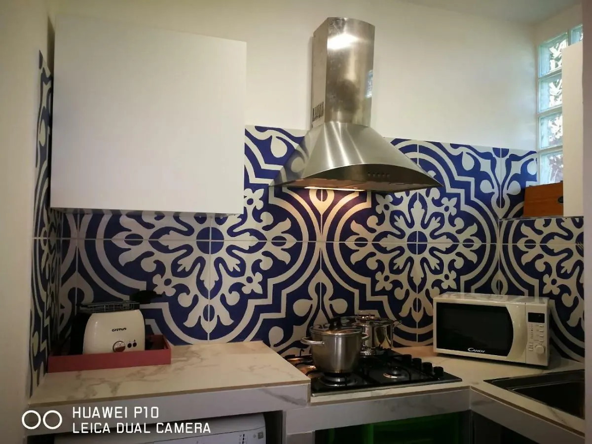 Capozafferano-Casa Carola Villa Santa Flavia Italy